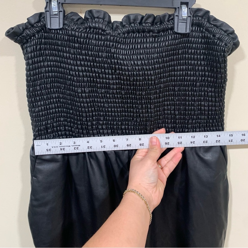 By Anthropologie Faux Leather Balloon Jumpsuit size Large EUC black womens - Picture 6 of 9